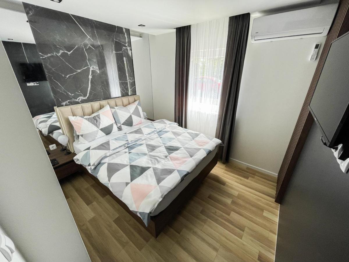 Apartmani Mila Лакташи Экстерьер фото